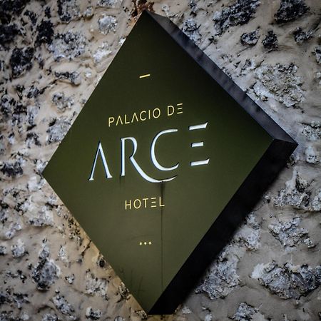 Palacio De Arce מראה חיצוני תמונה
